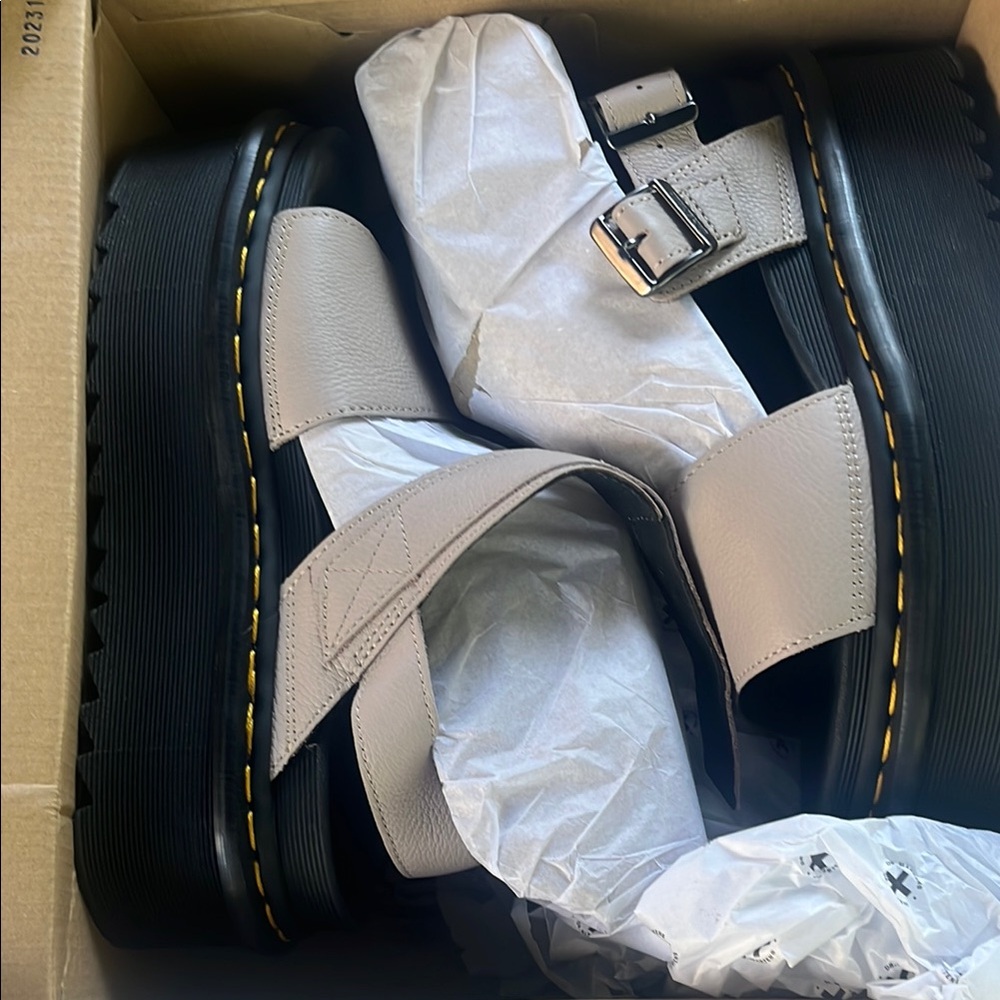 Dr. Martens Black and Cream Sandals - Picture 4 of 13